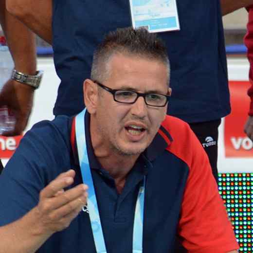 https://www.restartsportacademy.it/wp-content/uploads/2017/10/team_coach_01.jpg